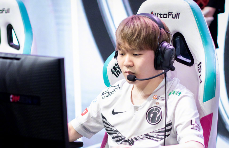 南宫 -清晨国王杯传出新动向，多伦多猛龙状态回暖，管理层表态：更衣室稳定，临场指挥获称赞的简单介绍